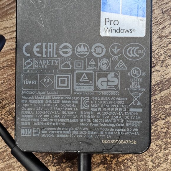 Surface Pro 3 4 5 Charger 36W Power Supply w USB A Port 1625 - Picture 2 of 4